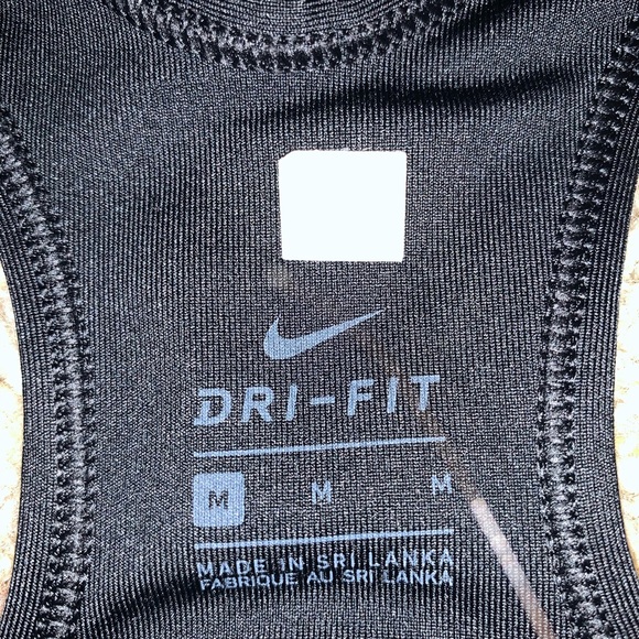 Nike sports bra - Picture 3 of 4